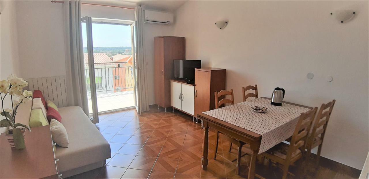 Apartment Majoran 普拉 外观 照片